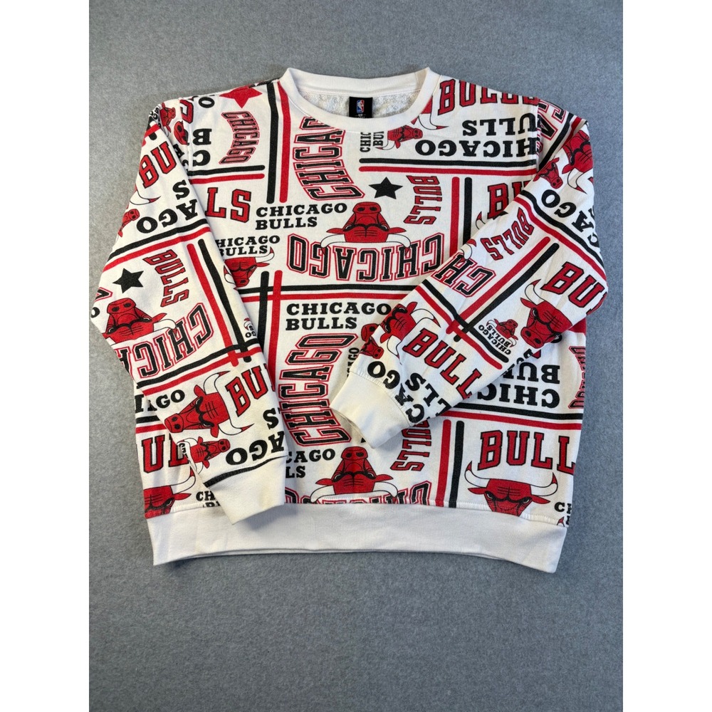 NBA Chicago Bulls All Over Print Crewneck Sweatshirt Mens Large White Red Black